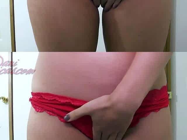 Amateur Webcam Teen Flashes Masturbates