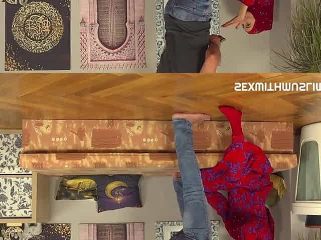 Hot MILF in Hijab mind-blowing xxx movie