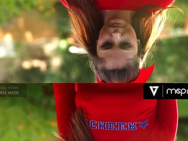 Cheerleader Dakota Skye can't get enough of lesbian games with her college BFFs