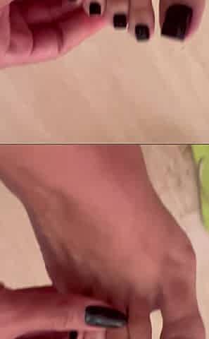 Lick My Toes One by One