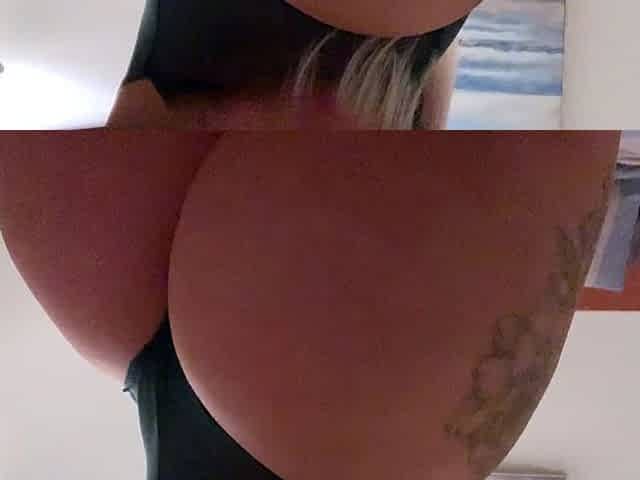 Amateur Big Boobs jerks Big Dick