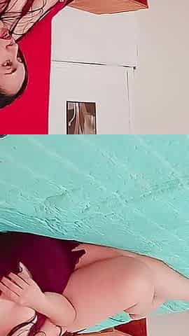 Hot Stepmom Calls the Cuckold on the Phone While Showing Her Tits to the Stepson
