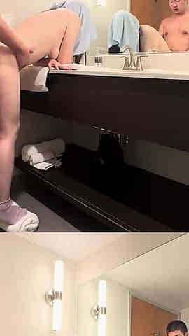 Sneaky Sex with Colleague in Front of a Mirror