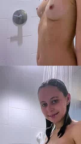 Brunette Solo Webcam Masturbation