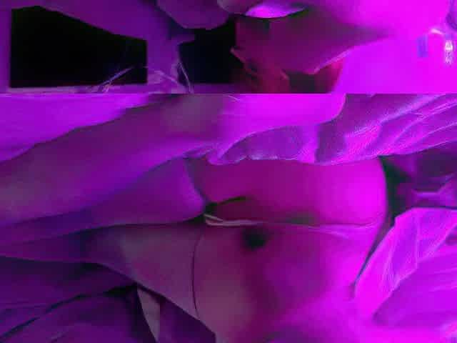 Banging my constricted booty with a vibrating buttplug!!