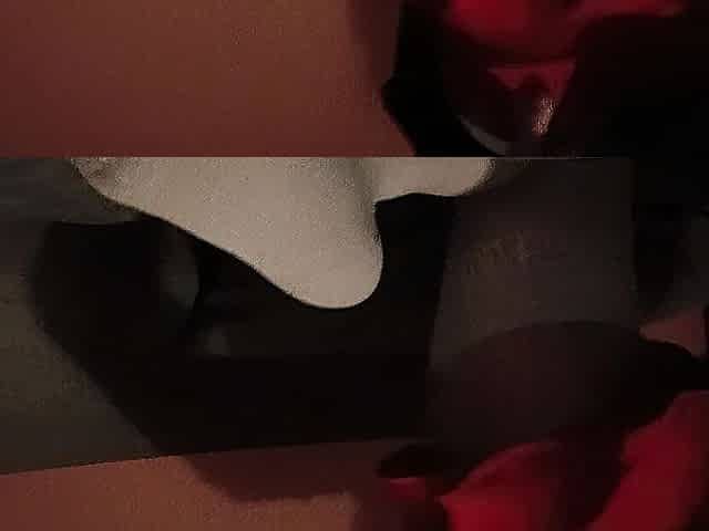Have a fun an italian "passivella" who takes 2 ass-plug in butt