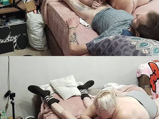 Gentle Blowjob and Hot Cum in Girlfriend's Mouth