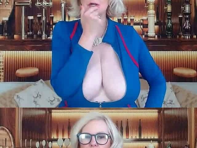 Gorgeous Mature Blonde Solo Masturbation