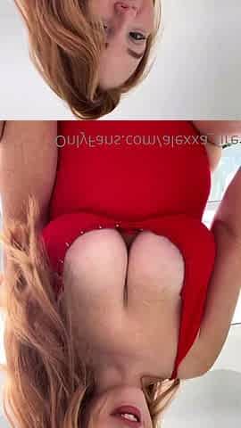 Big boobs webcam slut toys her asshole