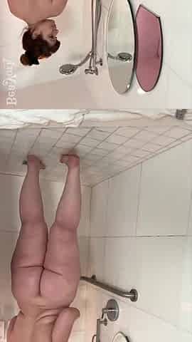 Curvy Beauty Bea York Shower and Masturbation