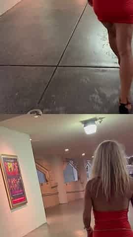 Sexynini83 - Naked in Vegas street