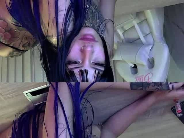 Webcam brunette solo masturbation