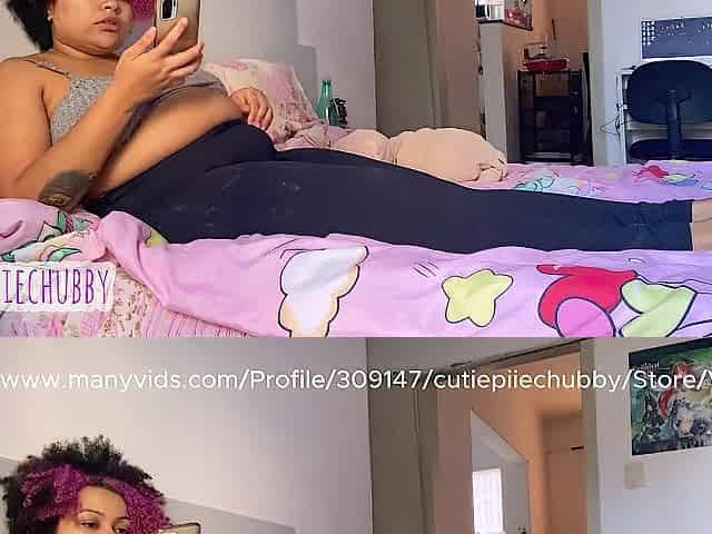 big beautiful woman Stepmother Farting to wake up stepson