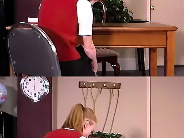 Sexy blonde amateur hidden cam HD videos