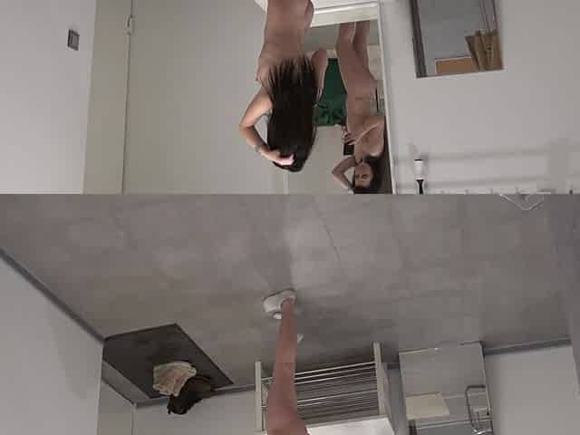 My Hot Girlfriend Takes a Naked Selfie in Front of the Mirror