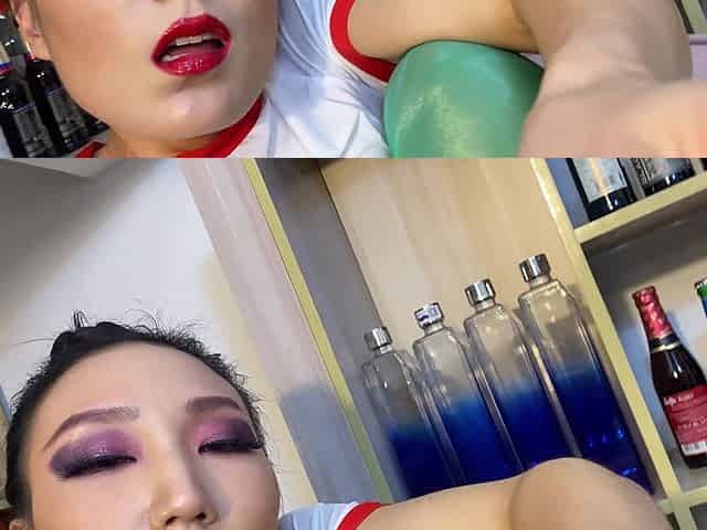 Lust 05-she Enjoys Exercising While Wearing Stockings