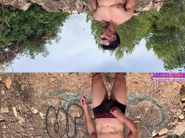 A normal day on an exhibionist life. Walking around nude in public