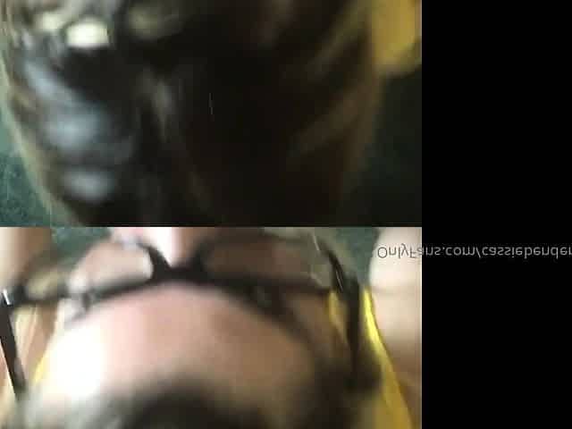 Close up fuck girl in big cock