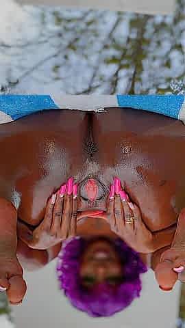 My Vagina keeps gushing and I can't handle it anymore