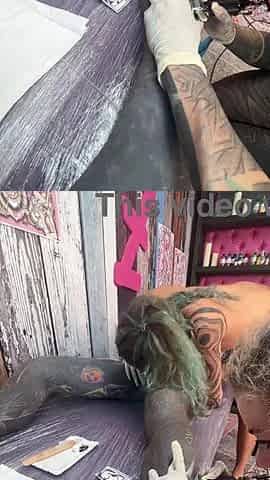 Wild Tattoo Shop Pont of time - Tattooing During the time that Giving a Head