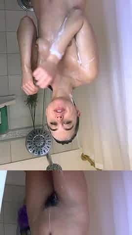 Cute amateur brunette naughty in solo jerking show on camera