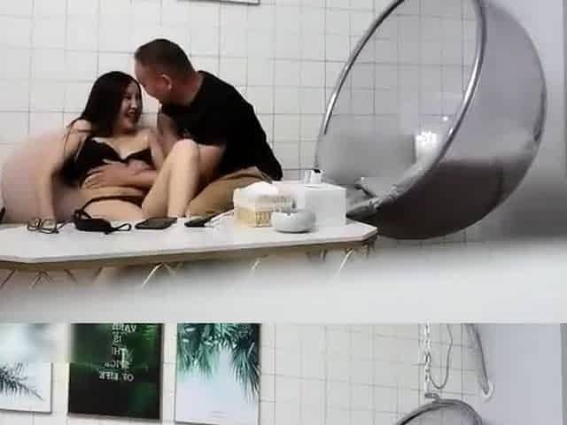 amateur teen masturbate on cam