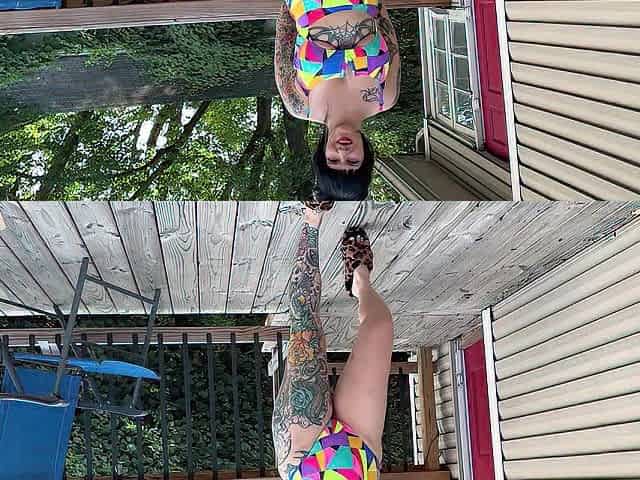 Wife Sucking Wang and Tugjob on The Balcony