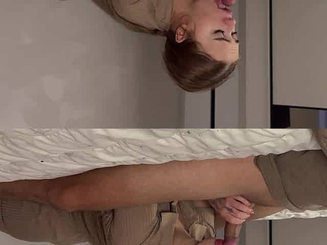 Real Orgasm Cumming Pussy
