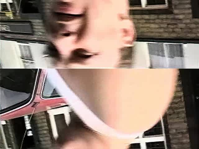 Close up fuck girl in big cock