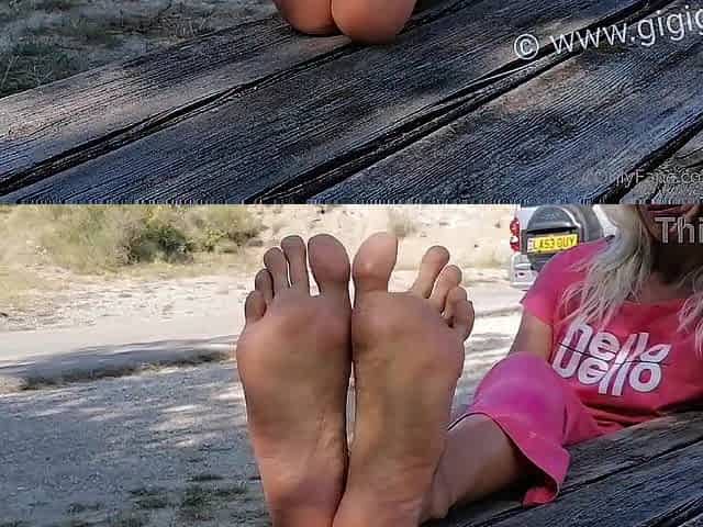Large feet Lengthy toes