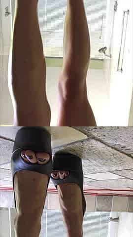Who has a foot/leg fetish?