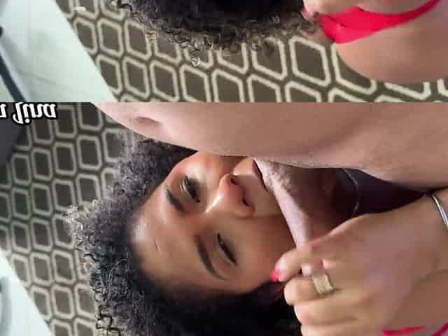 My ally screws me in the living room on the floor. I like to break my vagina.