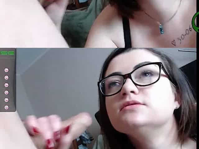 Ms. Vixen flexing her oral pleasure skills