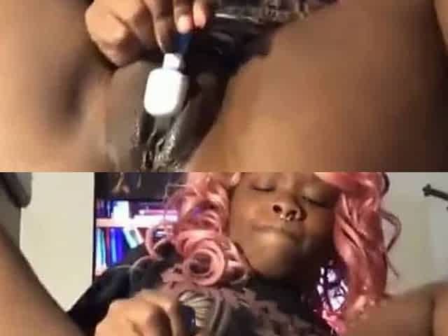 Ebony Amateur Claudia's Loud Orgasm