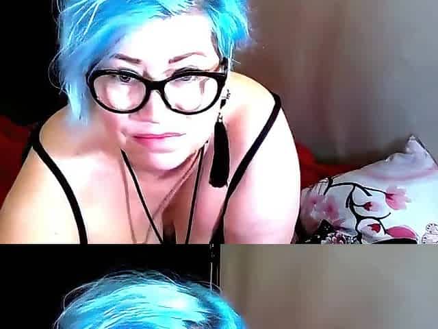 Demonstrative Banging of a Older Floozy with Blue Hair!