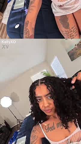 Breasty Ethiopian Stretches Her Constricted Vagina