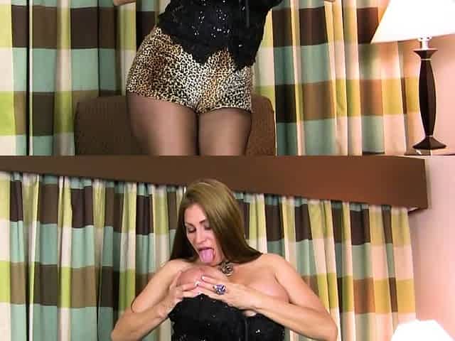 American milf Sheila Marie needs getting off