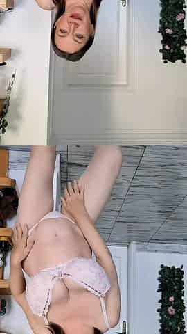 Huge Natural Mature Tits