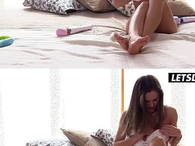 Tiny Melons Dominica Phoenix Pleasing Snatch Play - LETSDOEIT