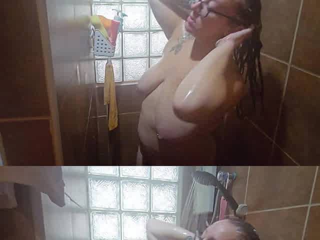 Jade Having a Sexy Soapy Shower & Shave