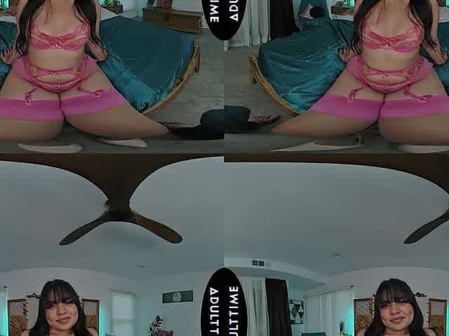 UP CLOSE VR - Nasty Small Summer Col Craves To Be Gratified POV