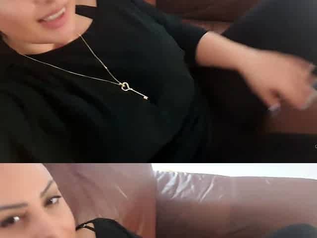 Tattoed Amateur Webcam Girl Hot Dildo Action Masturbation