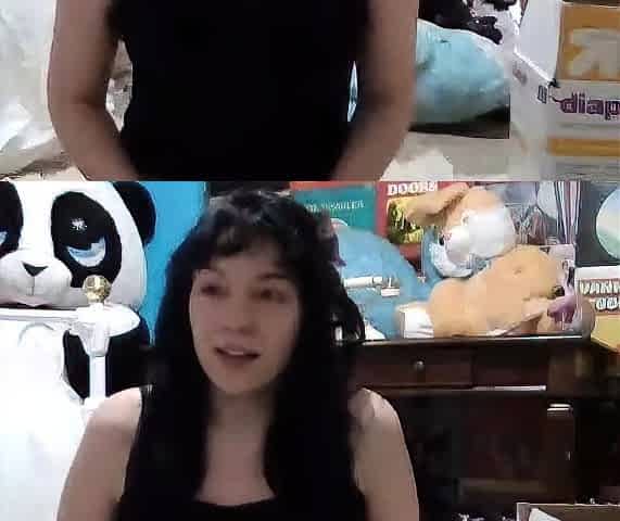 Brunette Solo Webcam Masturbation