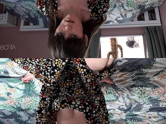 Amateur Webcam Teen Flashes Masturbates