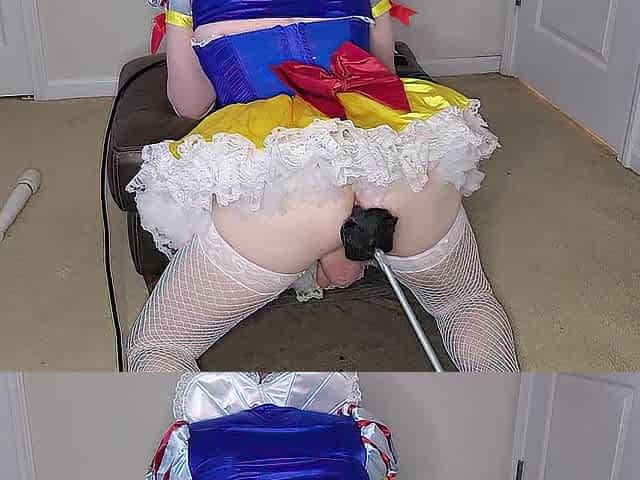 Jasmine cums hard clothed up as Snow White
