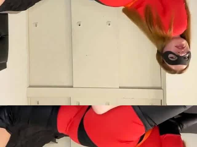 Redhead Elastigirl Cosplay Masturbation Video!