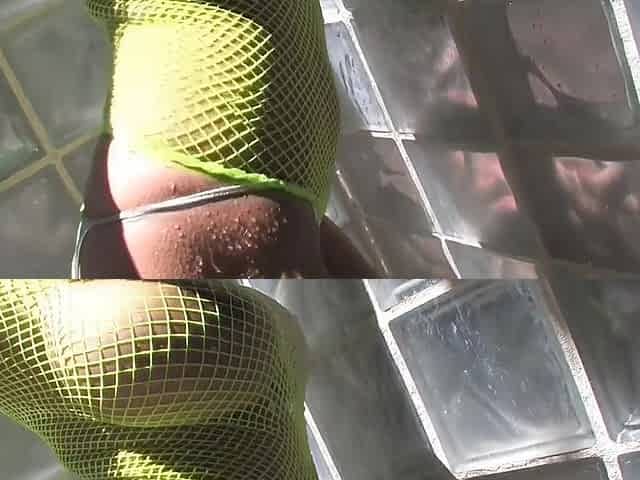 Brandy Robbins - Sunsual Shower 2 - PinupFiles