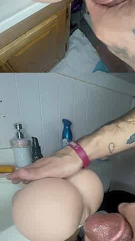 Cum leaking without cunt