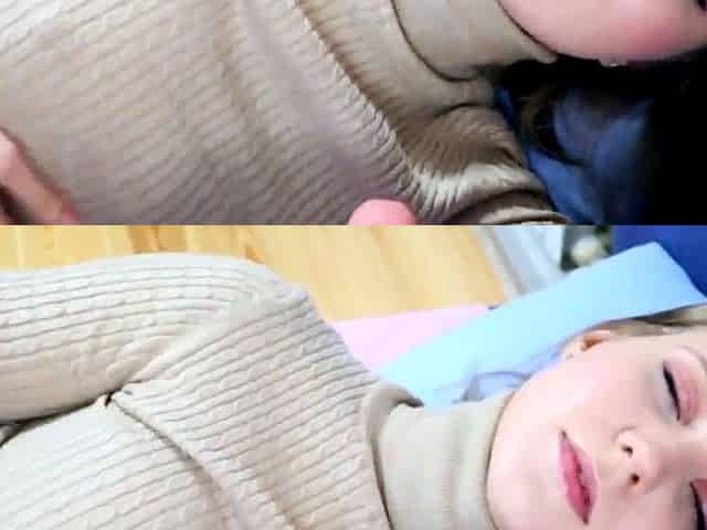Cute blonde amateur webcam teen masturbating