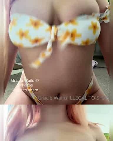 Big boobs milf masturbates with her dildo